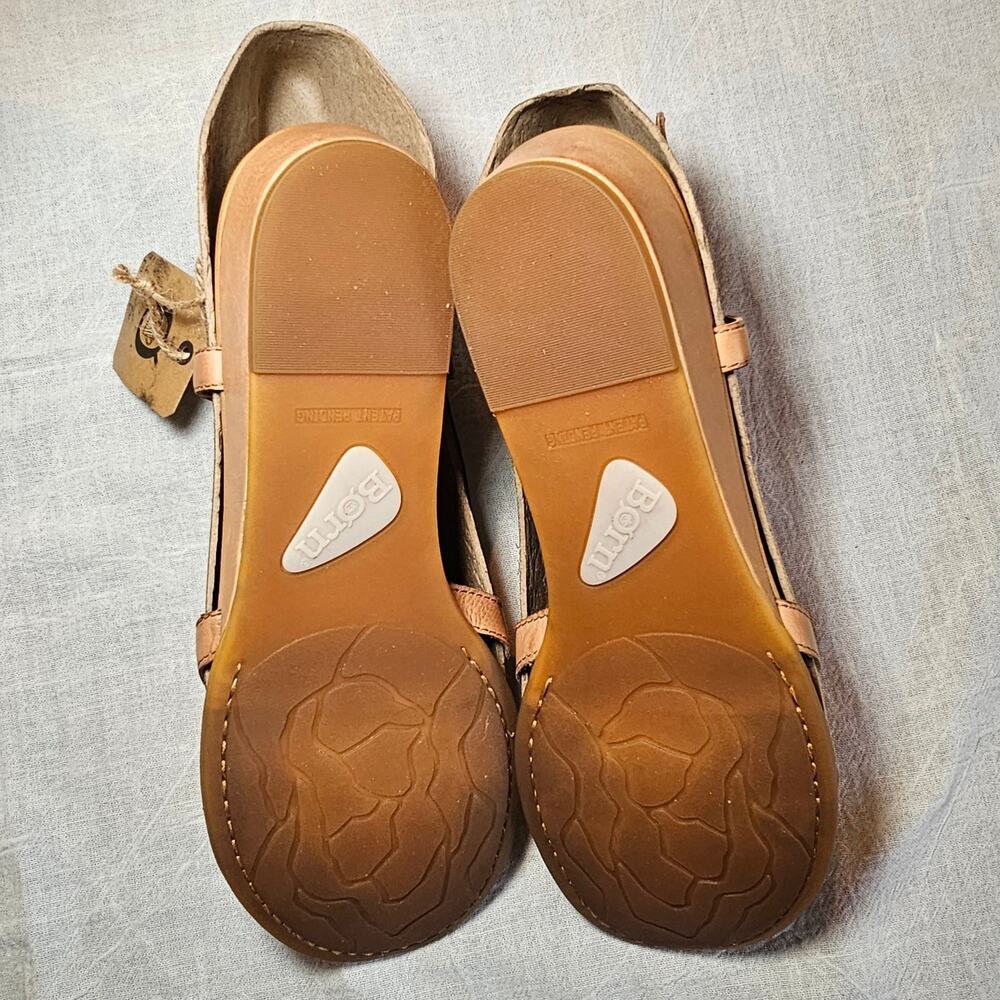 Born Nude Tan Strappy Sandals nib - Picture 12 of 15